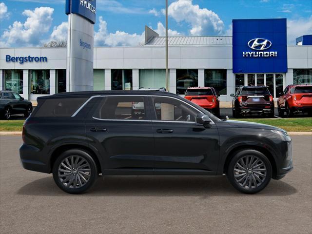 2025 Hyundai PALISADE Vehicle Photo in Green Bay, WI 54304