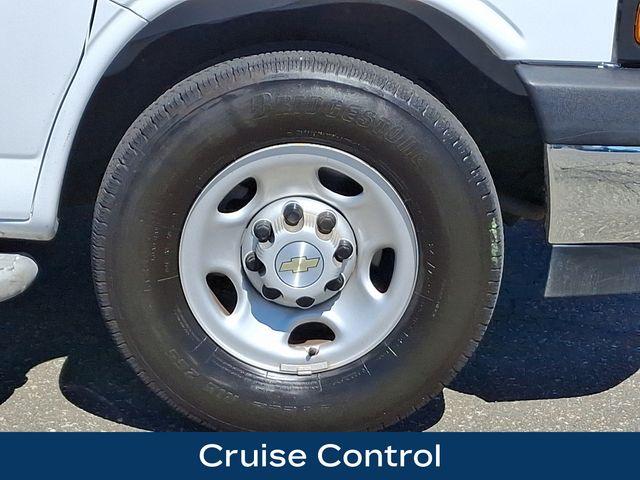 2022 Chevrolet Express Cargo 2500 Vehicle Photo in DANBURY, CT 06810-5034