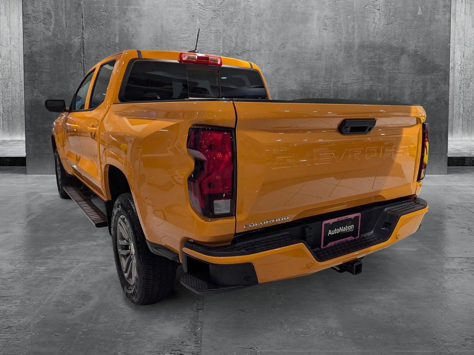 2025 Chevrolet Colorado Vehicle Photo in GREENACRES, FL 33463-3207