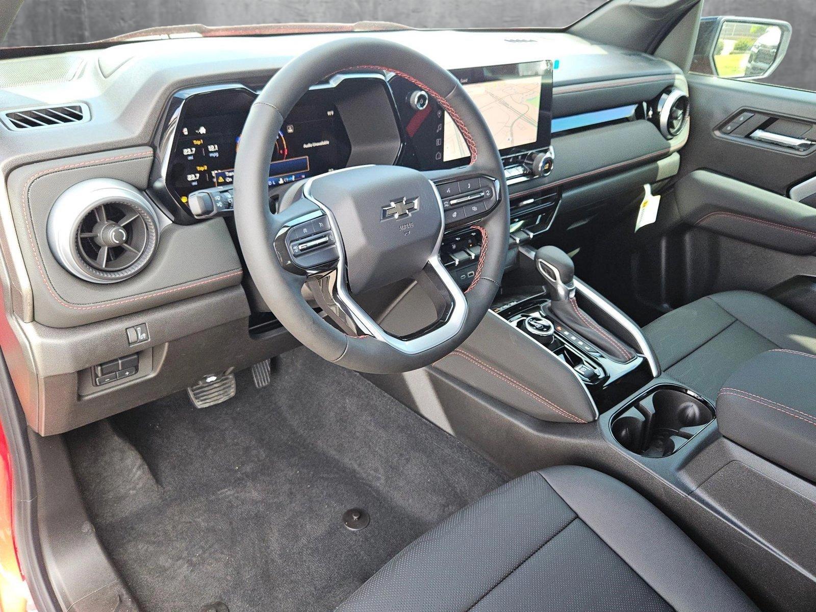 2025 Chevrolet Colorado Vehicle Photo in MESA, AZ 85206-4395