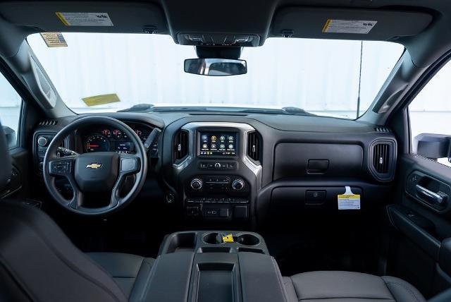 2025 Chevrolet Silverado 3500 HD Vehicle Photo in PLYMOUTH, MA 02360-4801