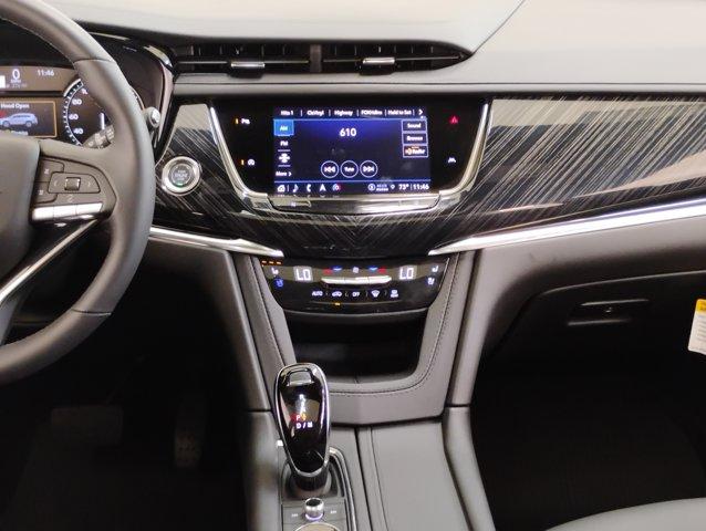 2024 Cadillac XT6 Vehicle Photo in PINEVILLE, NC 28134-8495