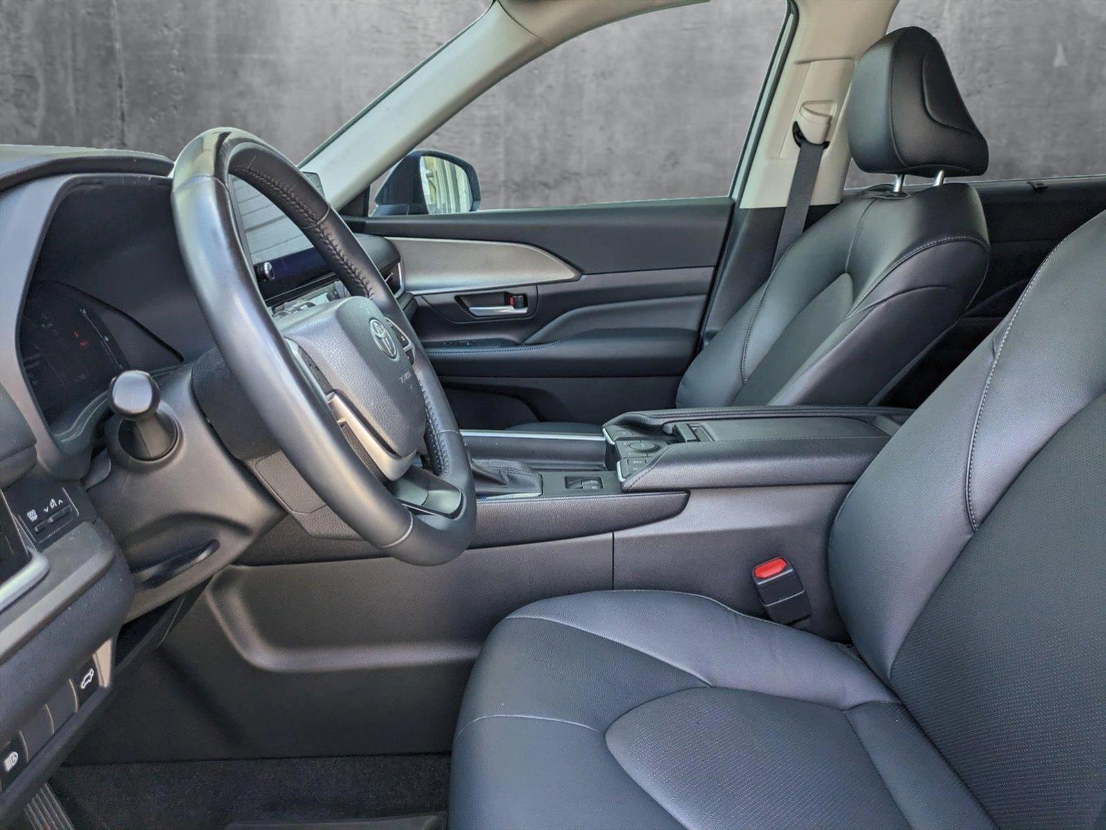 2024 Toyota Grand Highlander Vehicle Photo in Winter Park, FL 32792