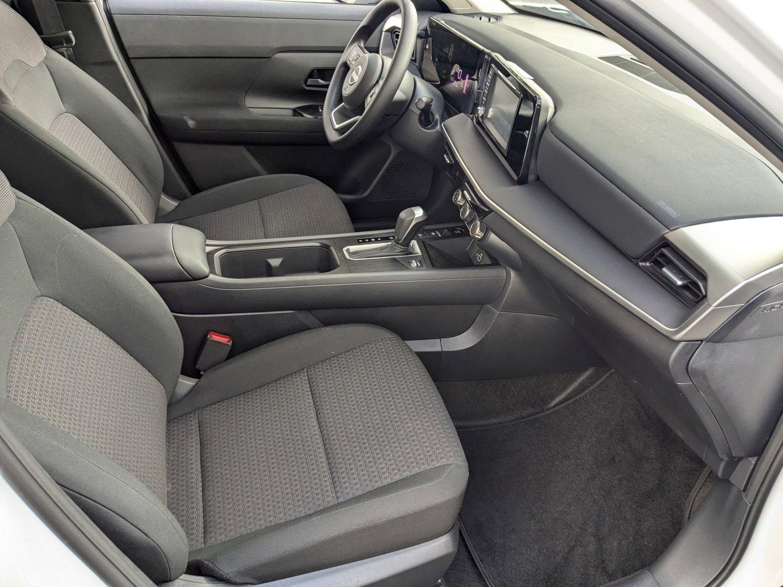 2025 Nissan Kicks Vehicle Photo in Miami, FL 33135