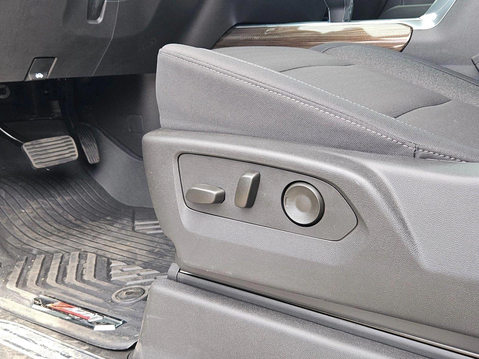 2025 Chevrolet Silverado 1500 Vehicle Photo in PEORIA, AZ 85382-3715