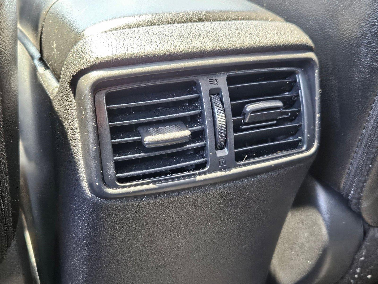 2019 Nissan Rogue Vehicle Photo in Clearwater, FL 33764