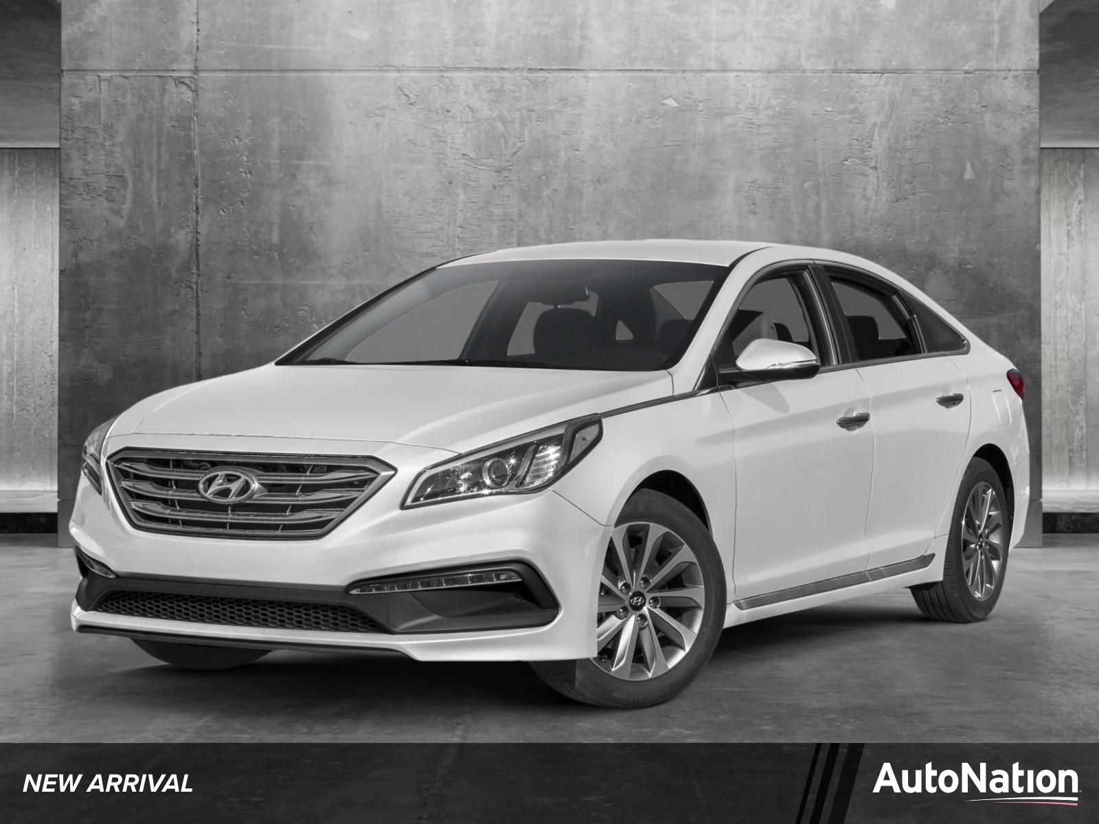 2016 Hyundai SONATA Vehicle Photo in Ft. Myers, FL 33907