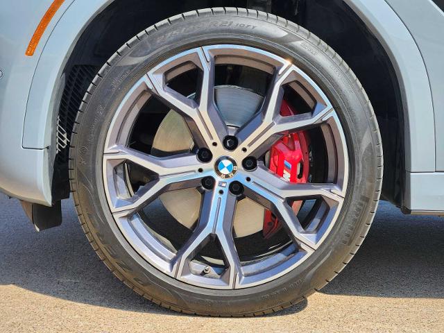2024 BMW X6 xDrive40i Vehicle Photo in PLANO, TX 75024