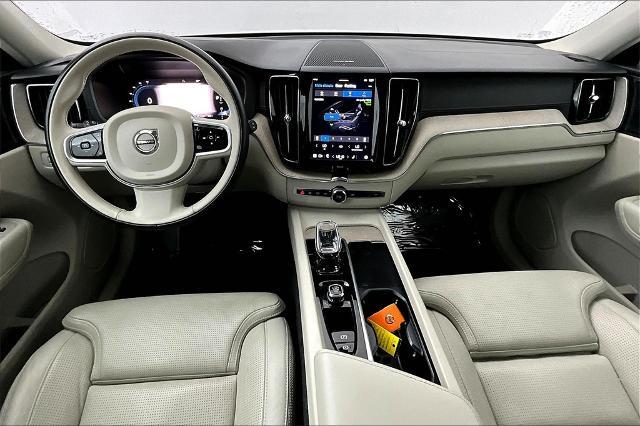 2022 Volvo XC60 Vehicle Photo in Grapevine, TX 76051