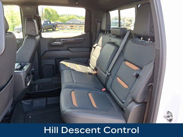 2024 GMC Sierra 1500 Vehicle Photo in DANBURY, CT 06810-5034