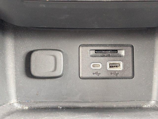 2023 GMC Acadia Vehicle Photo in BRUNSWICK, GA 31525-1881