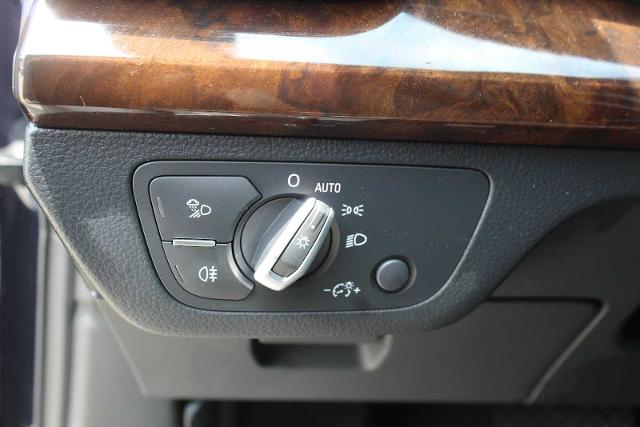 2018 Audi Q5 Vehicle Photo in HOUSTON, TX 77090