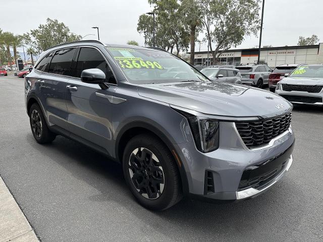 2025 Kia Sorento Vehicle Photo in Tucson, AZ 85712