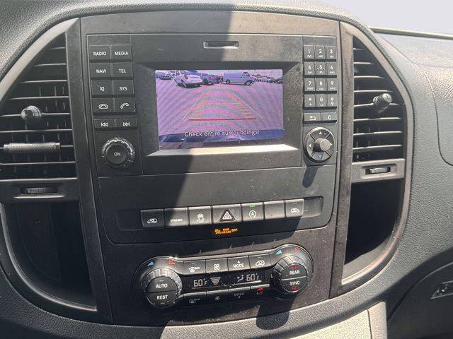 2020 Mercedes-Benz Metris Passenger Van Vehicle Photo in LEOMINSTER, MA 01453-2952