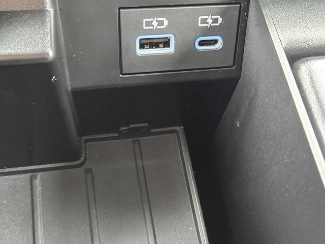 2024 Toyota Sequoia Vehicle Photo in DENTON, TX 76210-9321
