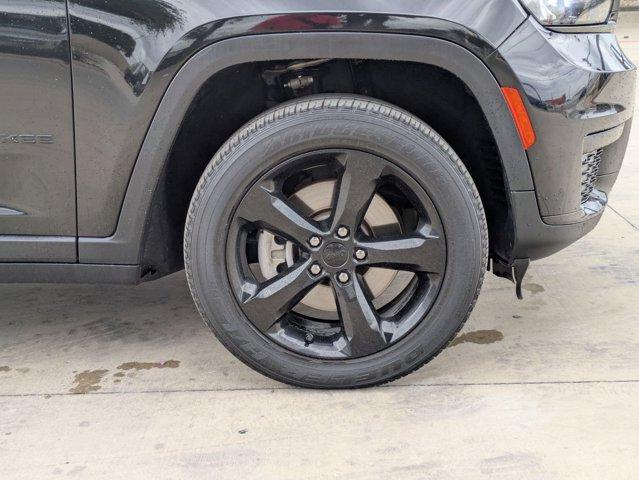 2023 Jeep Grand Cherokee L Vehicle Photo in SELMA, TX 78154-1459