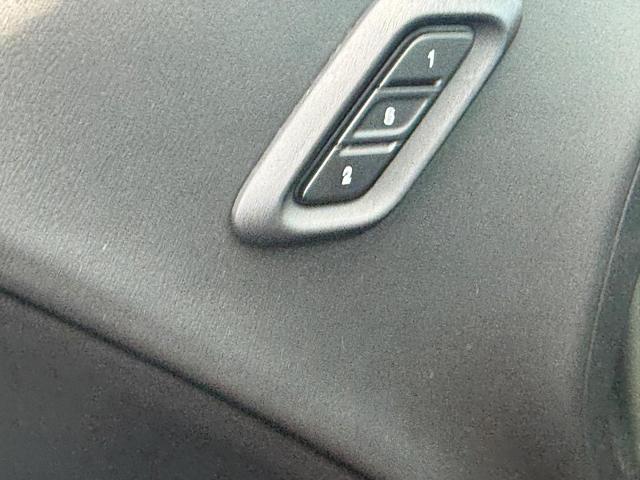 2021 Dodge Challenger Vehicle Photo in COLUMBIA, MO 65203-3903