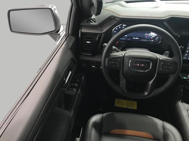 2025 GMC Sierra 1500 Vehicle Photo in GREEN BAY, WI 54303-3330
