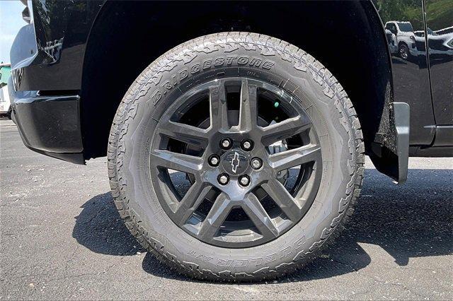 2025 Chevrolet Silverado 1500 Vehicle Photo in KANSAS CITY, MO 64114-4502