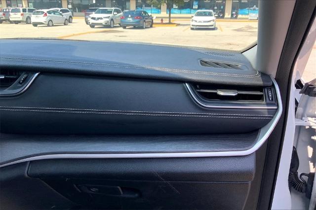 2021 Jeep Grand Cherokee L Vehicle Photo in Kansas City, MO 64114