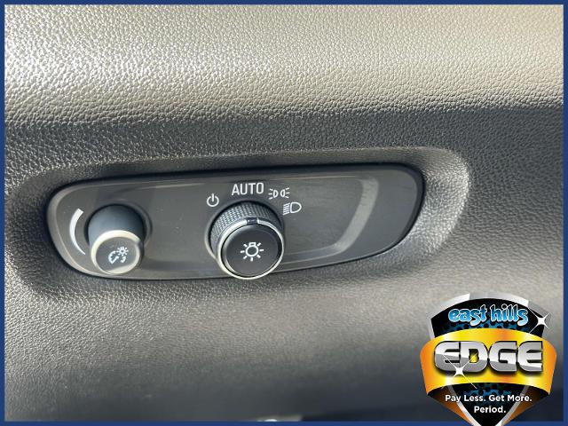 2023 Chevrolet Traverse Vehicle Photo in Roslyn, NY 11576