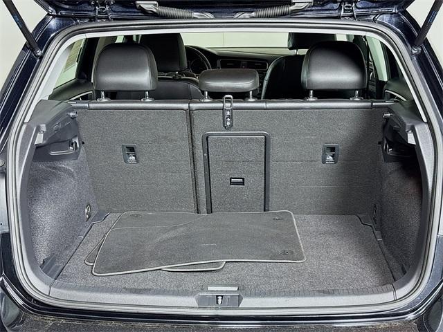 2021 Volkswagen Golf Vehicle Photo in Puyallup, WA 98371
