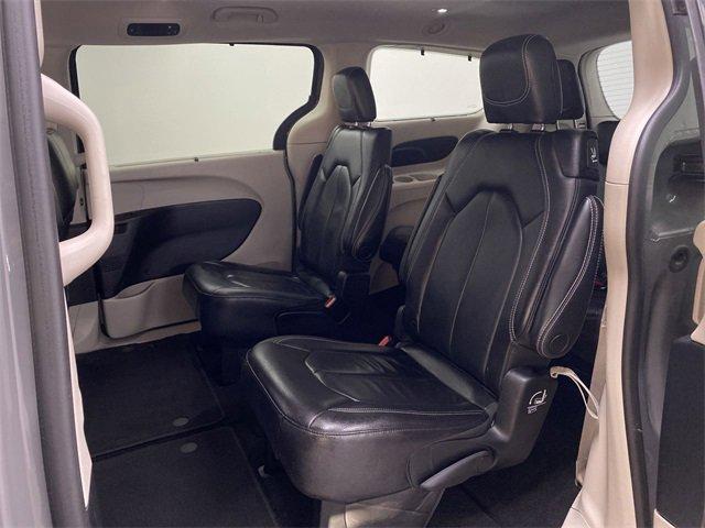 2022 Chrysler Pacifica Vehicle Photo in PORTLAND, OR 97225-3518