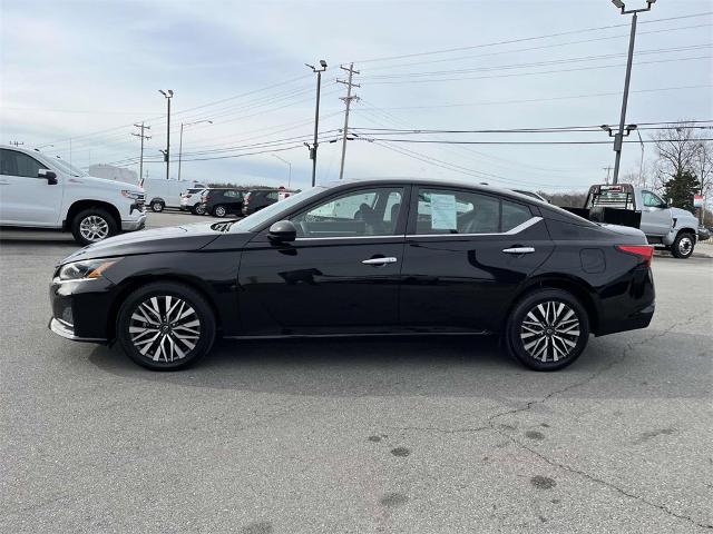 2023 Nissan Altima Vehicle Photo in ALCOA, TN 37701-3235