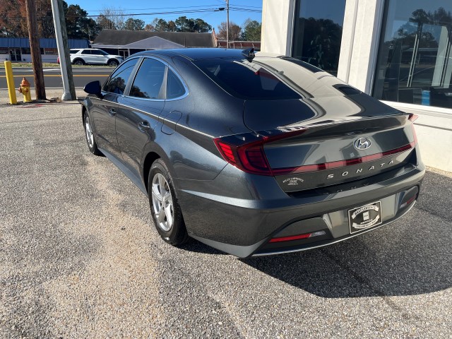 2023 Hyundai Sonata SE photo 3