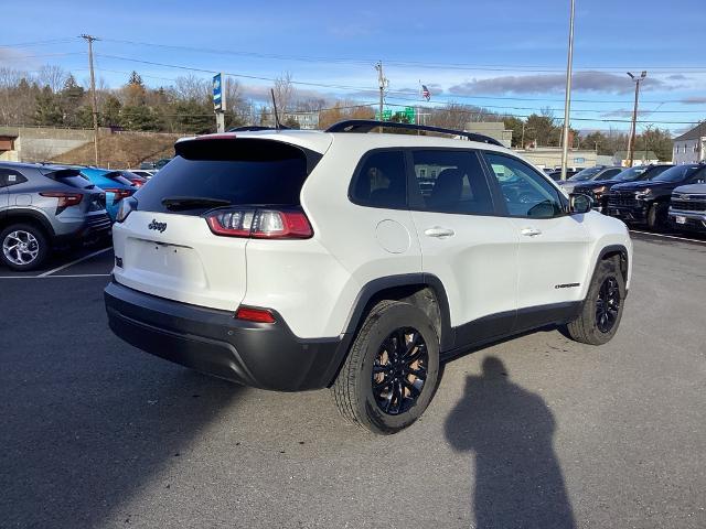 2023 Jeep Cherokee Vehicle Photo in Gardner, MA 01440