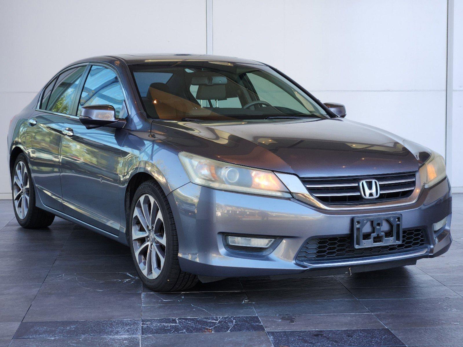 2013 Honda Accord Sedan Vehicle Photo in HOUSTON, TX 77079-1502