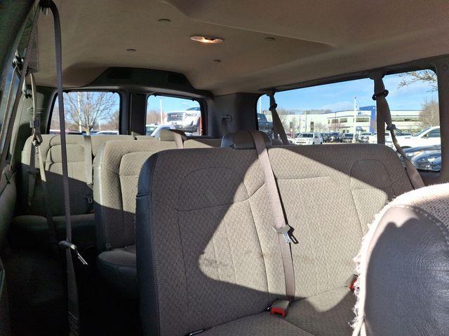 2023 GMC Savana Passenger 3500 Vehicle Photo in PAWLING, NY 12564-3219