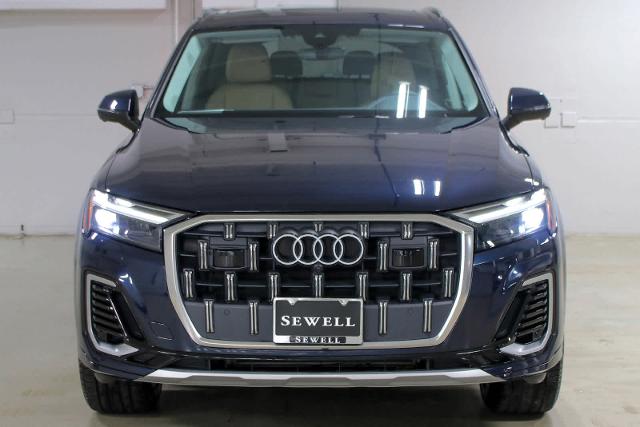 2025 Audi Q7 Vehicle Photo in SUGAR LAND, TX 77478