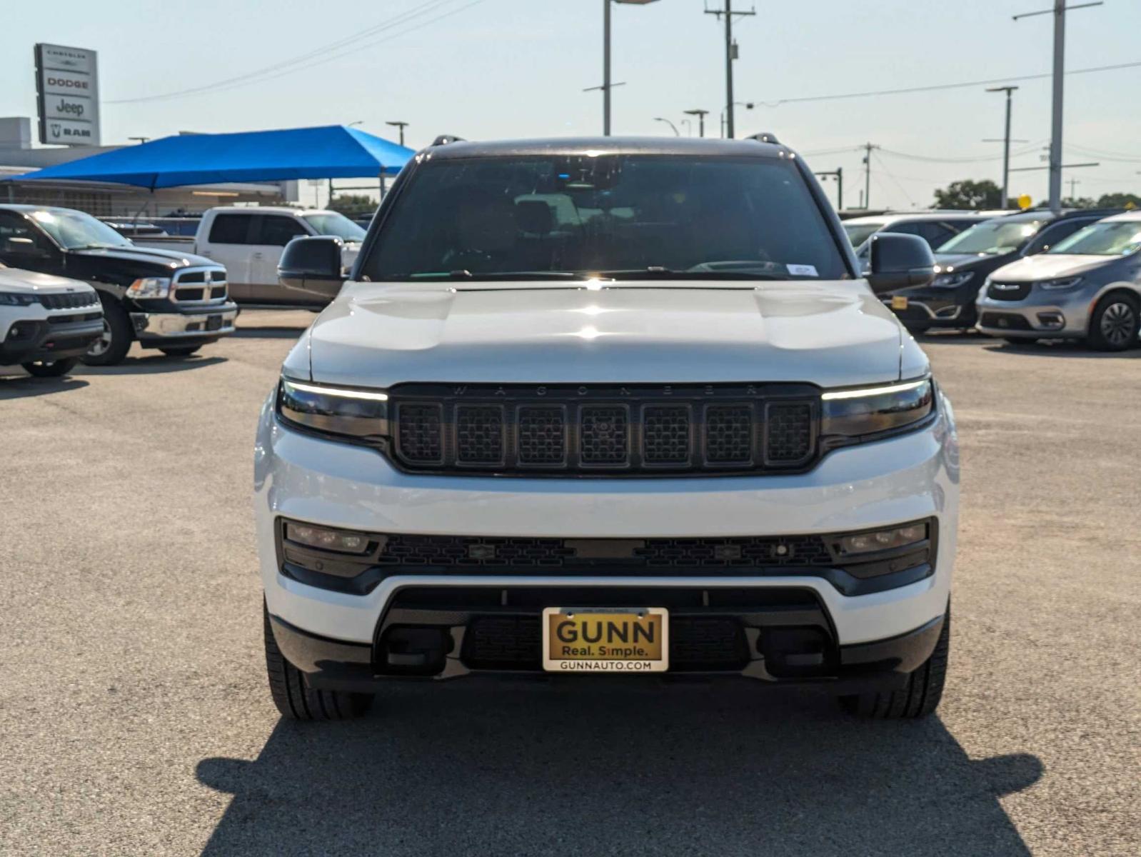 2024 Jeep Grand Wagoneer Vehicle Photo in Seguin, TX 78155