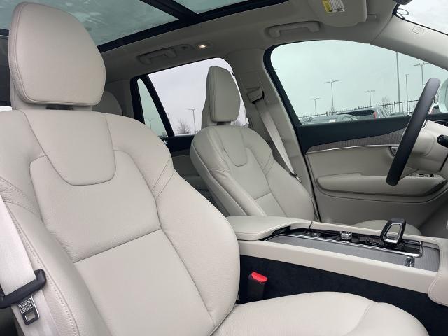 2025 Volvo XC90 Vehicle Photo in Grapevine, TX 76051