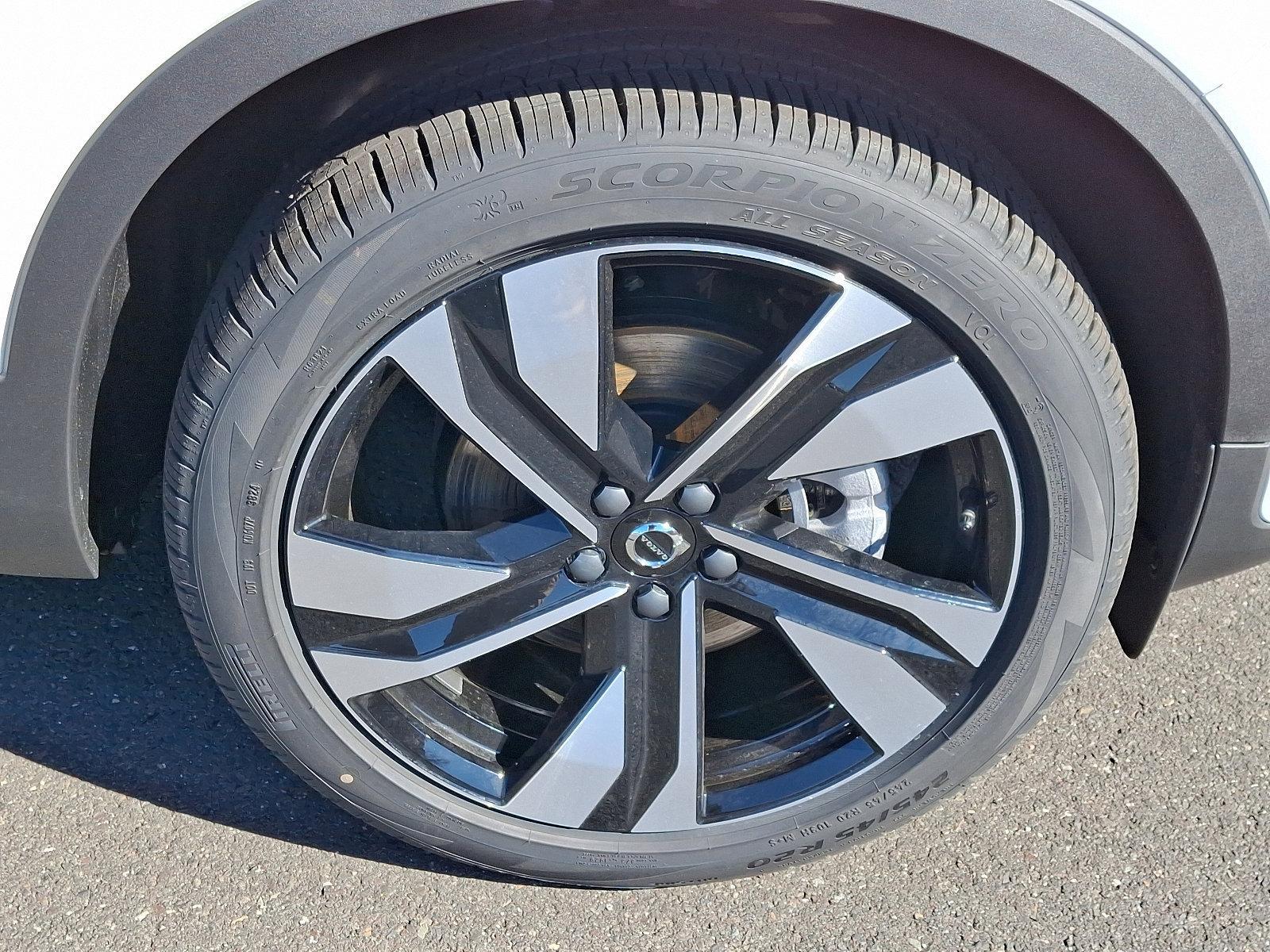 2025 Volvo XC40 Vehicle Photo in Trevose, PA 19053