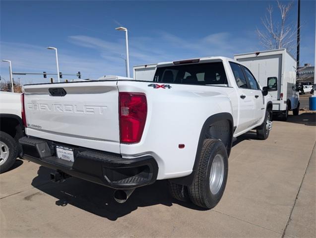 2025 Chevrolet Silverado 3500 HD Vehicle Photo in ENGLEWOOD, CO 80113-6708