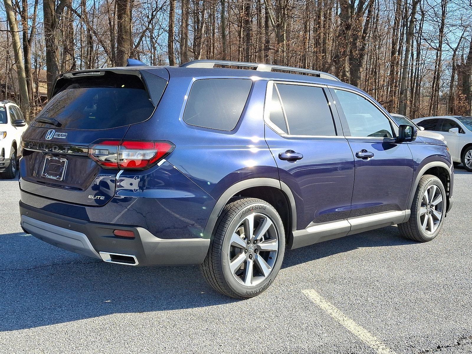 2025 Honda Pilot Vehicle Photo in Harrisburg, PA 17111