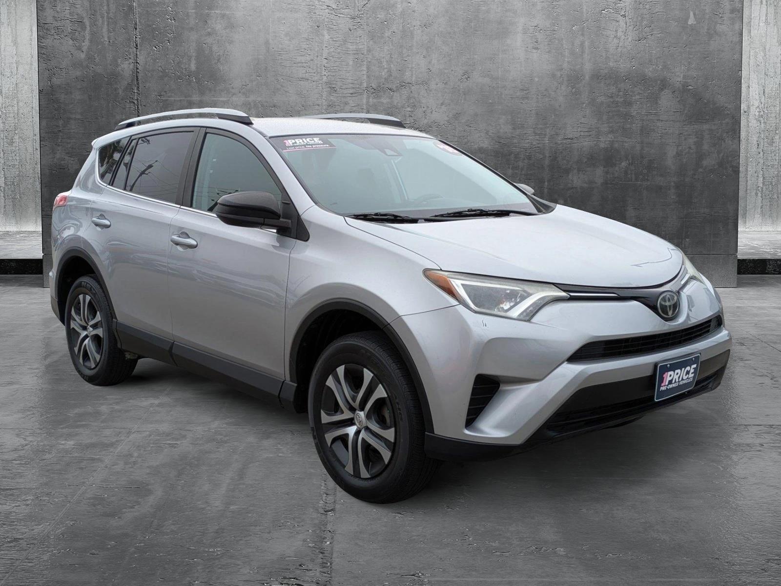 2018 Toyota RAV4 Vehicle Photo in Corpus Christi, TX 78415