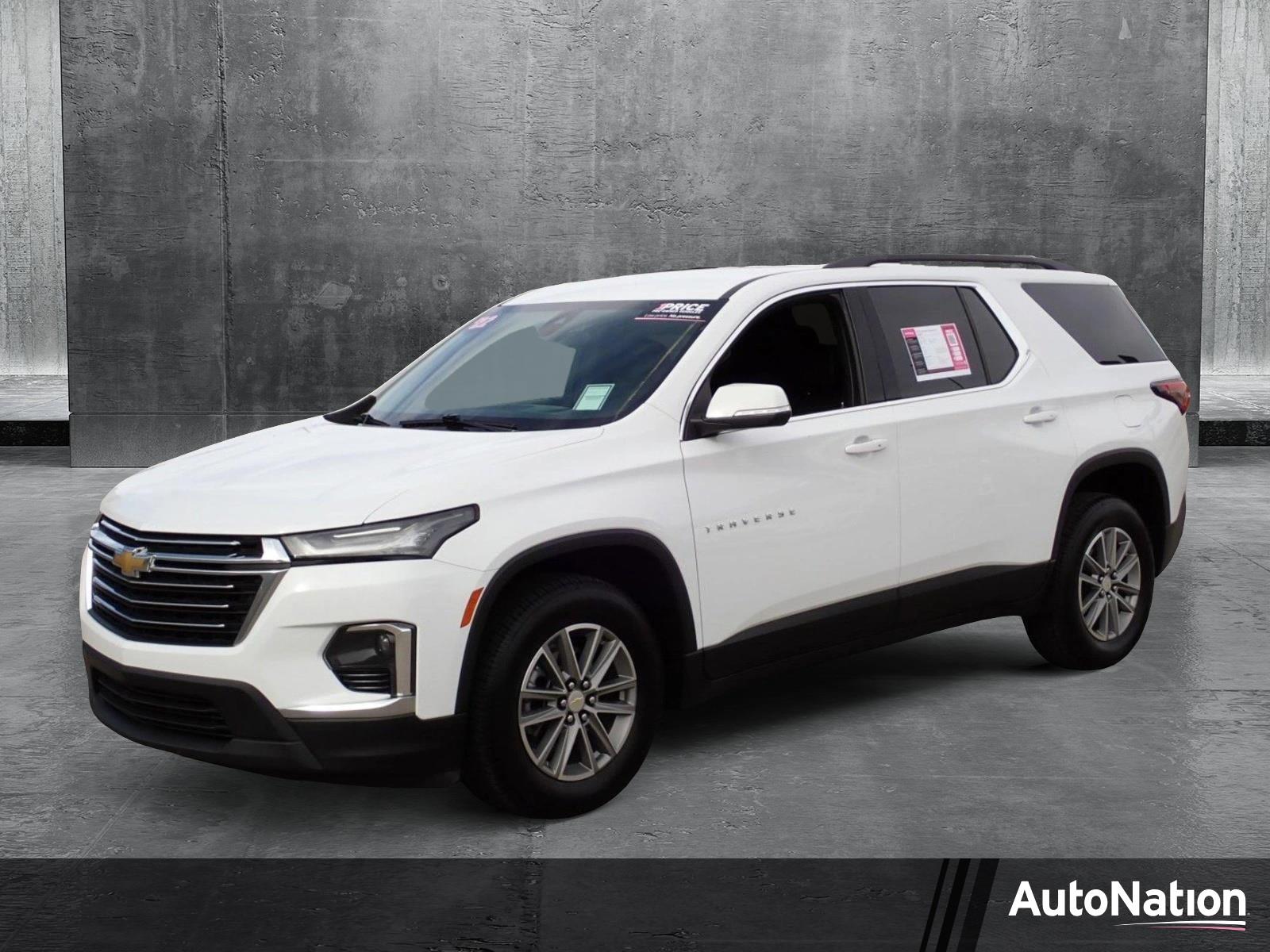 2022 Chevrolet Traverse Vehicle Photo in DENVER, CO 80221-3610