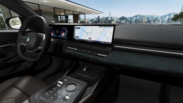 2025 BMW 530i xDrive Vehicle Photo in GRAPEVINE, TX 76051
