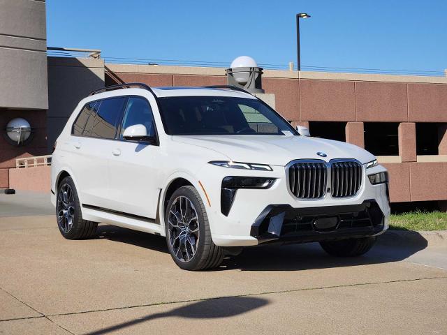 2024 BMW X7 xDrive40i Vehicle Photo in PLANO, TX 75024