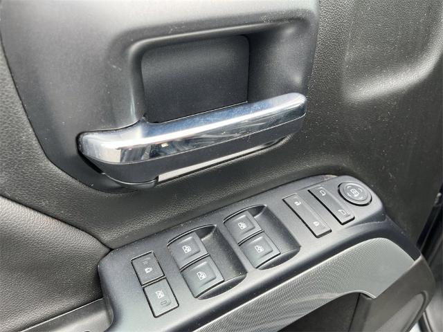 2018 Chevrolet Silverado 1500 Vehicle Photo in TULLY, NY 13159-3159