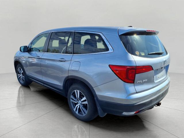 2018 Honda Pilot Vehicle Photo in Oshkosh, WI 54904