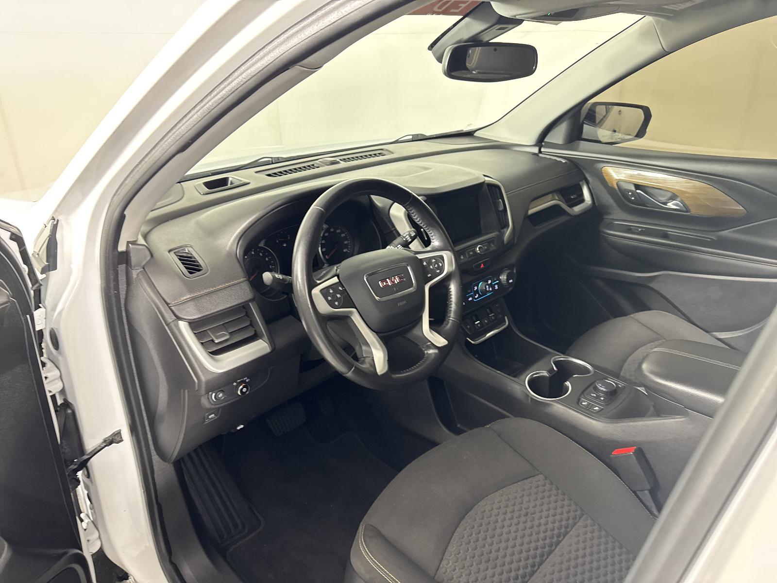 2021 GMC Terrain Vehicle Photo in GEORGETOWN, TX 78626-7508