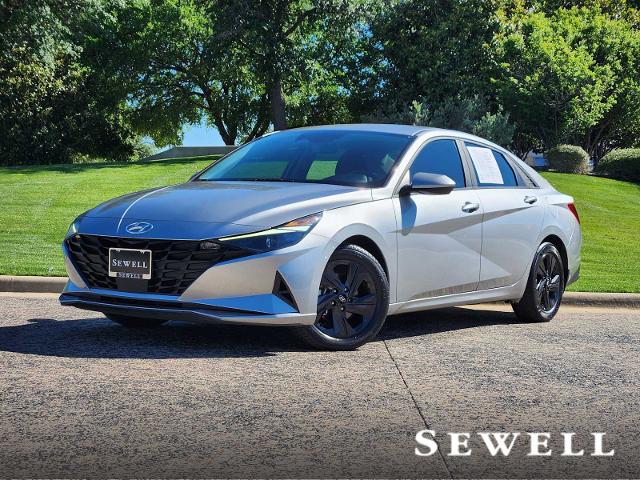 2022 Hyundai ELANTRA Vehicle Photo in FORT WORTH, TX 76132