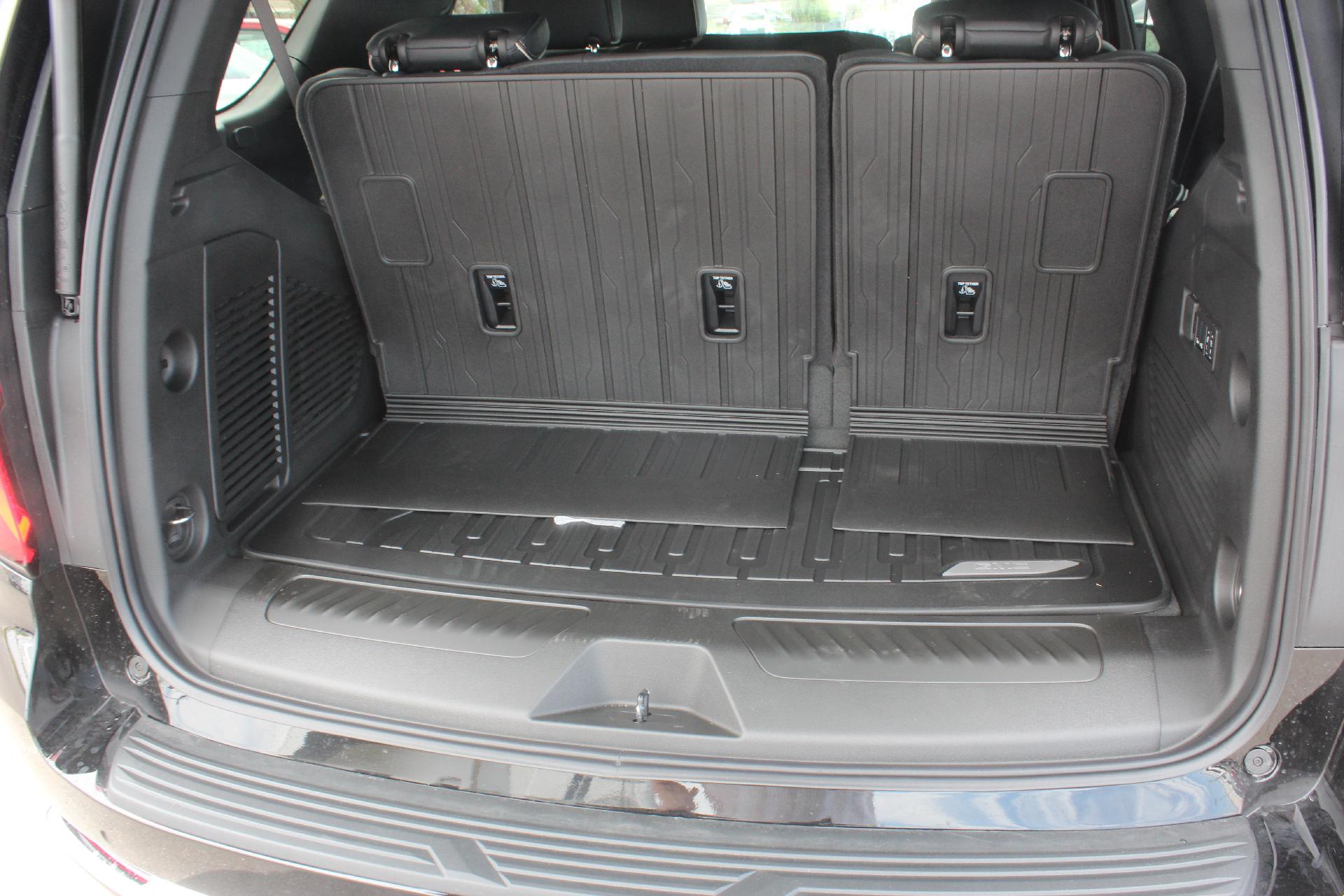 2025 GMC Yukon Vehicle Photo in AURORA, CO 80012-4011