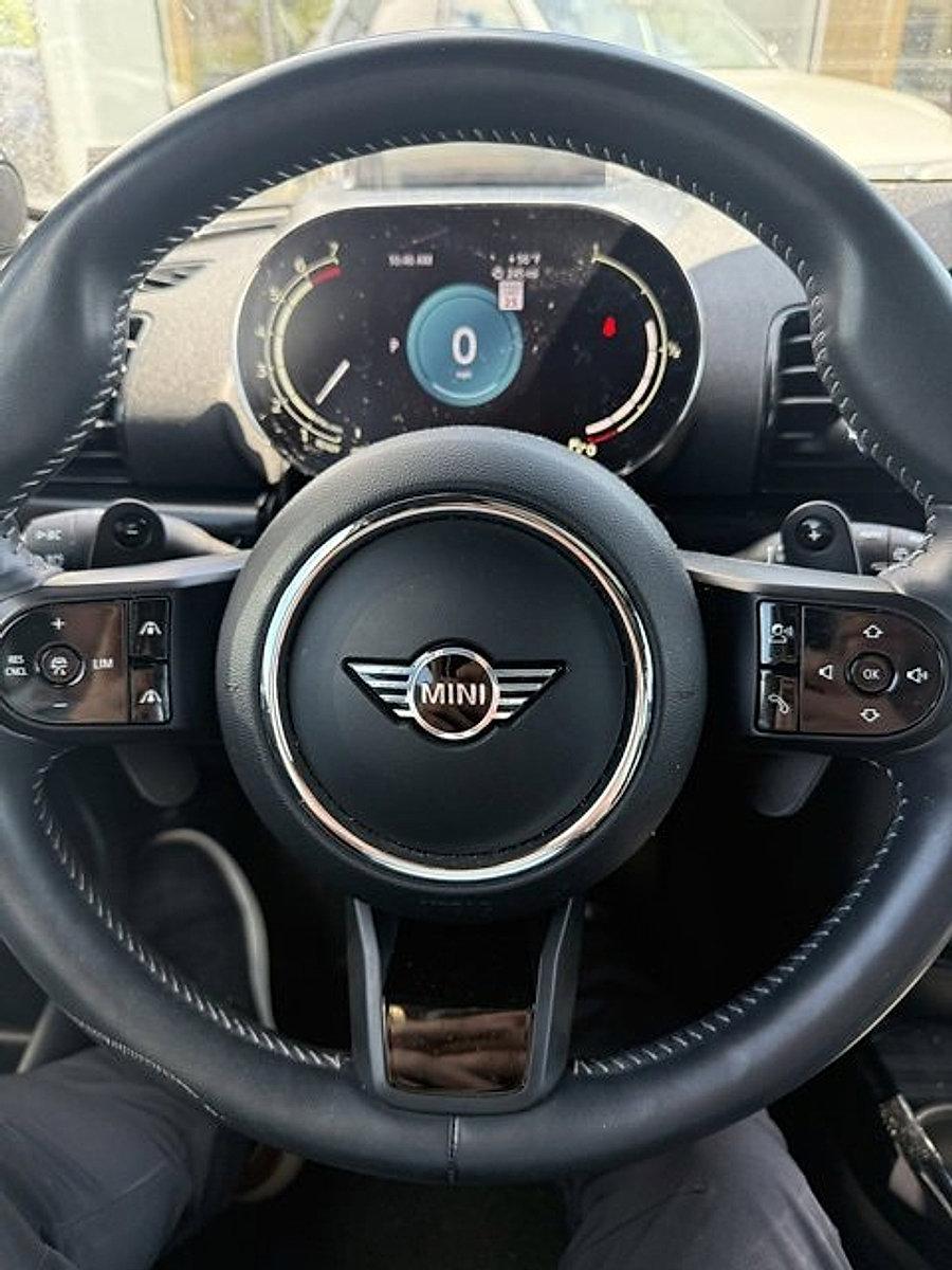 2022 MINI Cooper S Clubman ALL4 Vehicle Photo in Trevose, PA 19053