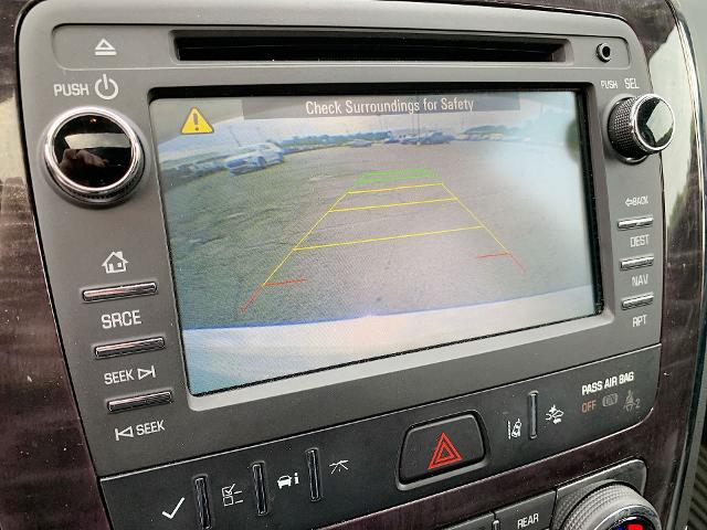 2017 Buick Enclave Vehicle Photo in MOON TOWNSHIP, PA 15108-2571