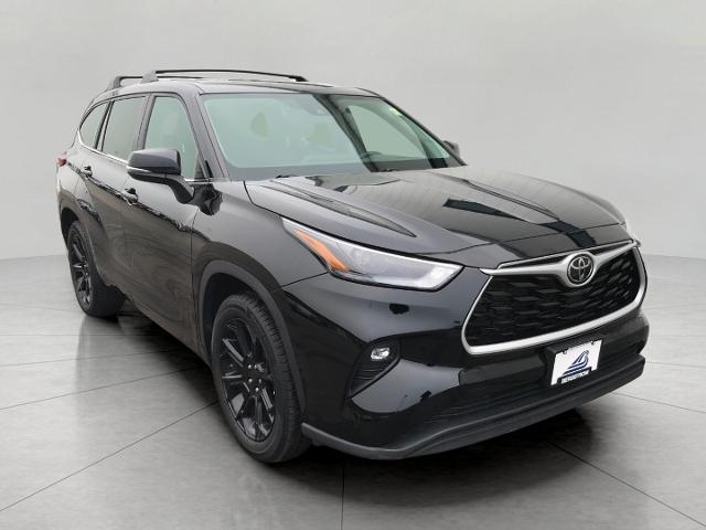 2023 Toyota Highlander Vehicle Photo in GREEN BAY, WI 54303-3330
